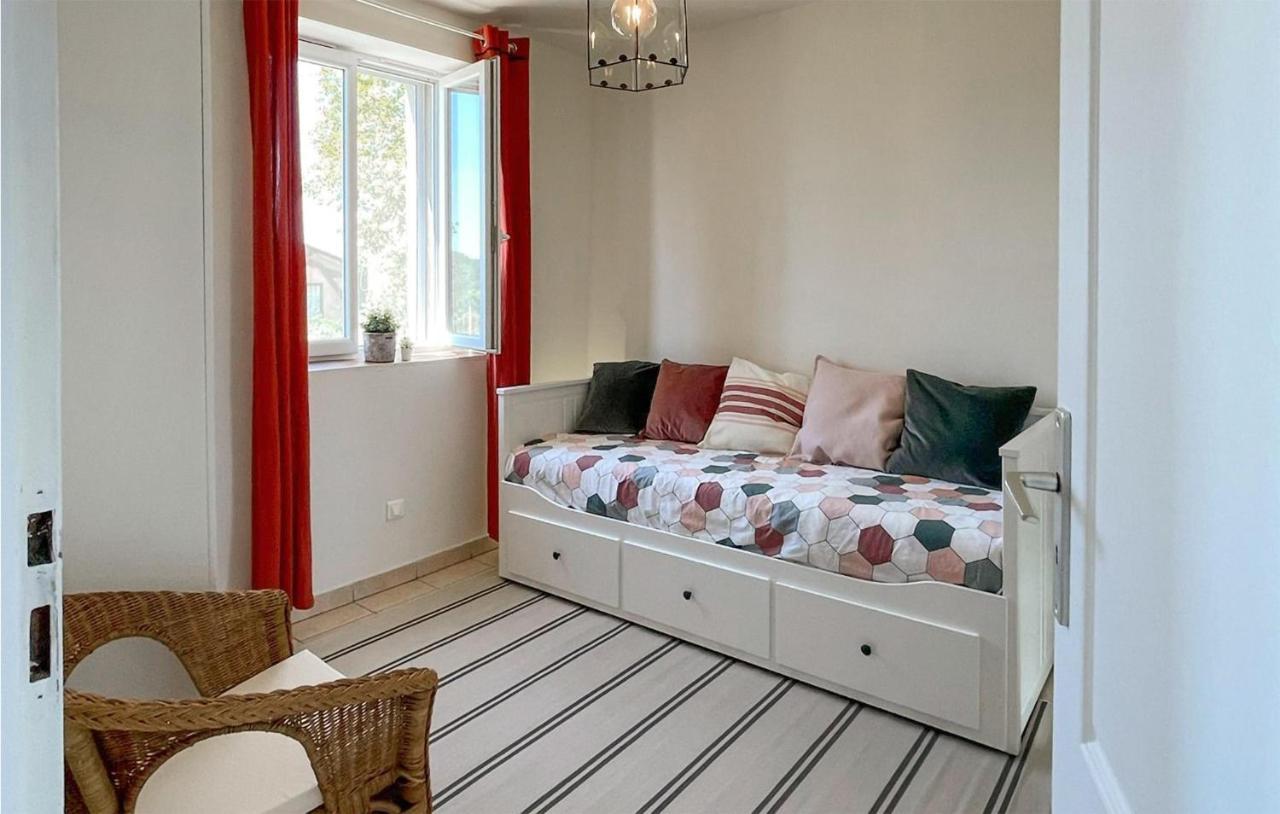 3 Bedroom Lovely Apartment In Mauleon Darmagnac Екстер'єр фото